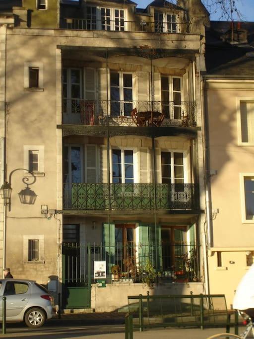 Appart Gite Les Oiseaux- Face Loire Quai Du Chatelet 奥尔良 外观 照片